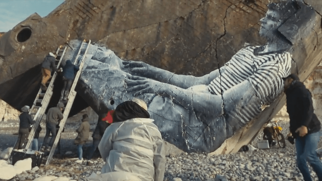 vlcsnap-2018-04-12-19h35m15s716